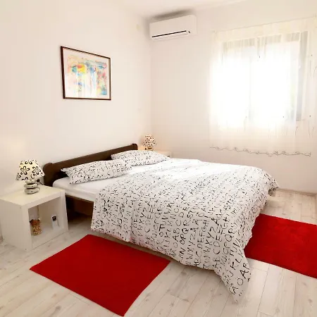 度假居 Nadia's House