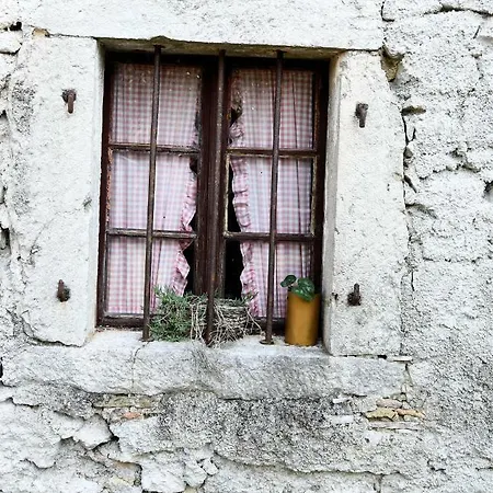 Holiday home Nadia's House *
